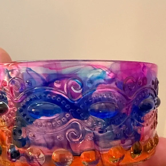 Unique Resin A Colorful Art Jar - Picture 10 of 14